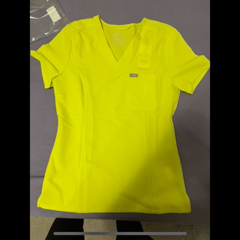 Citrine Zamora- one pocket top